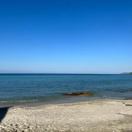 House By The Sea 2 * Skála Foúrkas